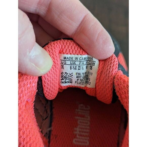 Adidas Black and Red Toddler Shoes - Size 7 Toddler - Picture 7 of 7